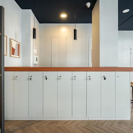 Feelathome Waldorf Suites Apartments 马德里 外观 照片