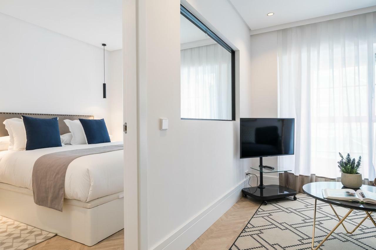 Feelathome Waldorf Suites Apartments 马德里 外观 照片