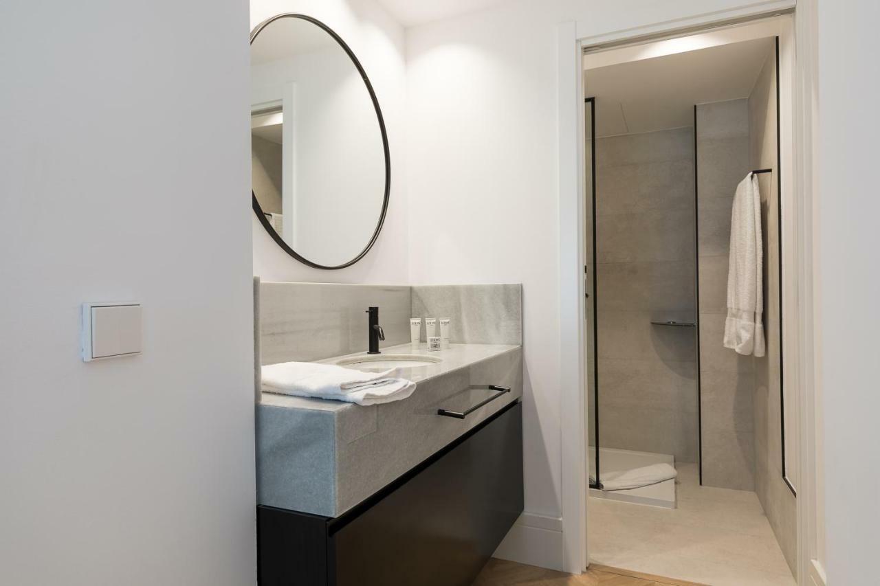 Feelathome Waldorf Suites Apartments 马德里 外观 照片